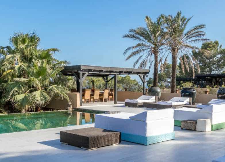 bg_image