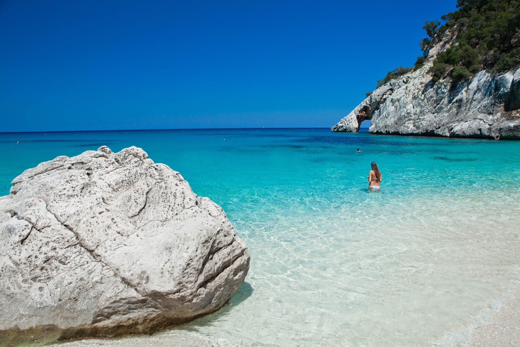 Exploring Sardinia in Summer 2024: A Guide to Unforgettable Holidays 