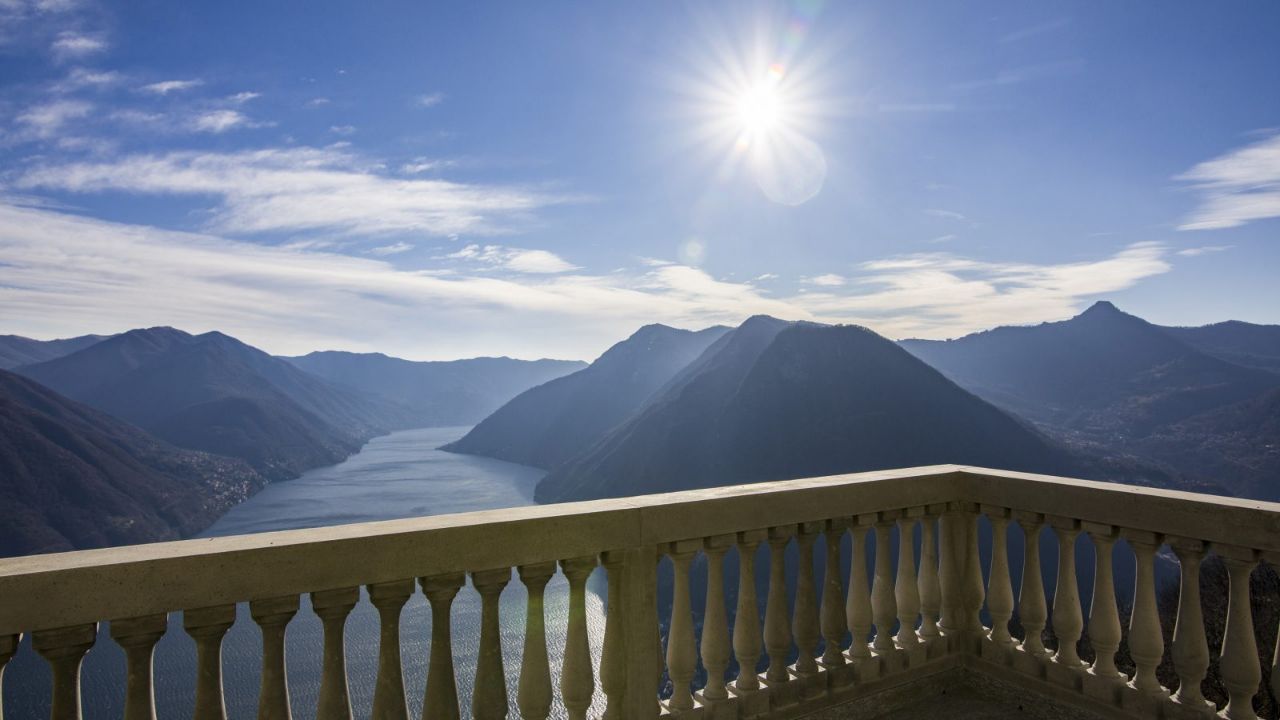 The Magnificent Lake Como